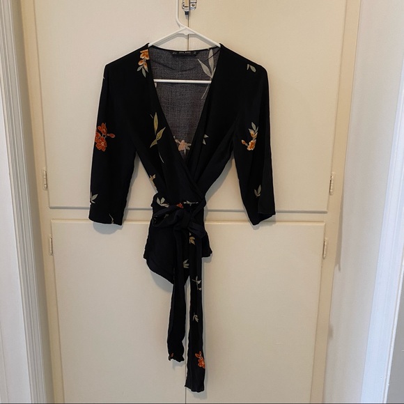 Zara Basic Black Floral Wrap Top 3/4 Sleeve - Picture 3 of 4